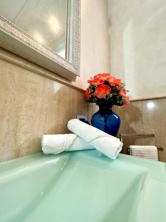 Lovely Free Parking Apartment Lucca